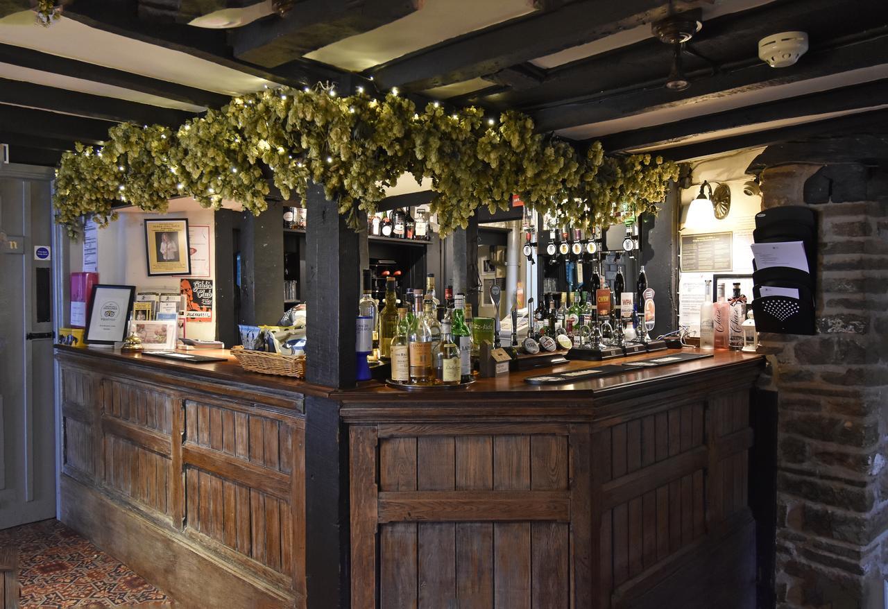 The Old Black Lion Hay-On-Wye Extérieur photo